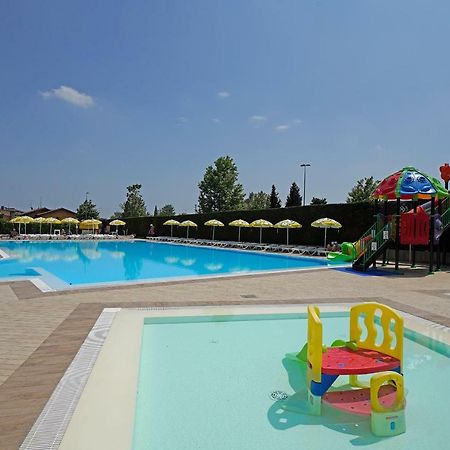 Residence Villaggio Tiglio Sirmione Exterior photo