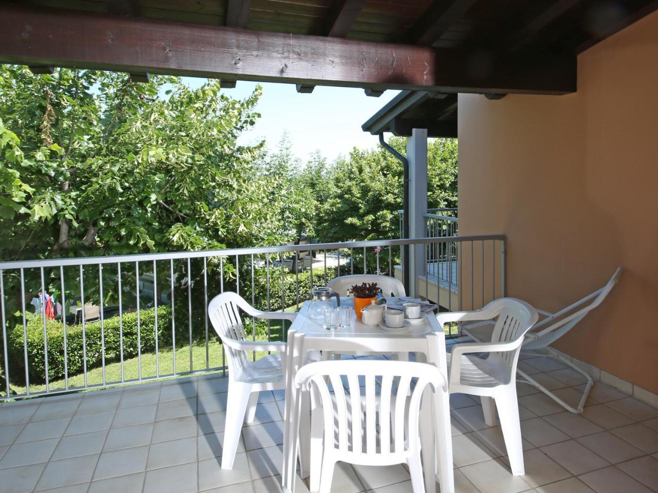 Residence Villaggio Tiglio Sirmione Exterior photo